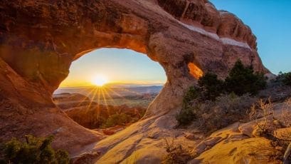 video-editing-adobe-premiere-pro-voiceover-desert-dawn